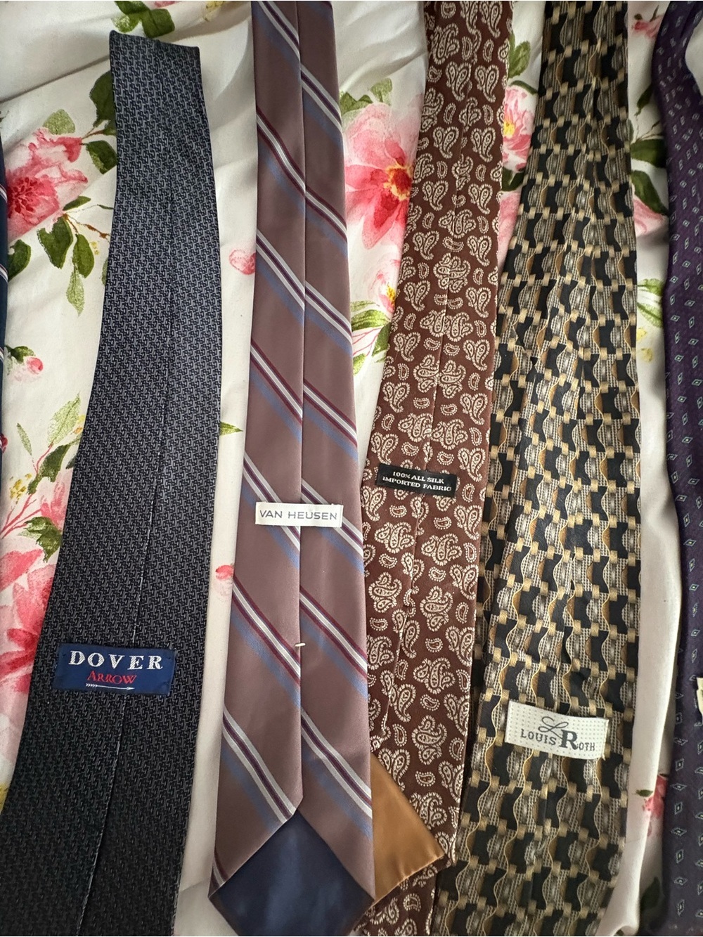 Mixed Men's Silk Tie Lot with Van Heusen & Louis Roth